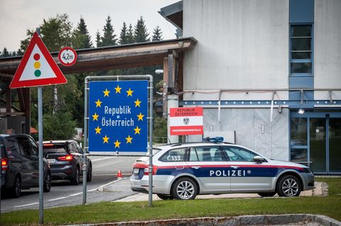 Grenzübergang in Österreich. Das Alpenland fürchtet sich vor der Maul- und Klauenseuche