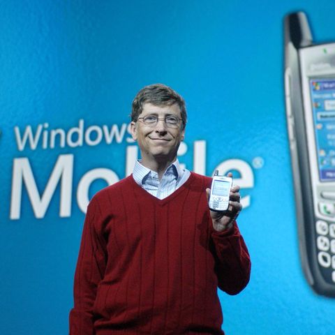 Microsoft-Gründer Bill Gates bei der Vorstellung von Windows Mobile