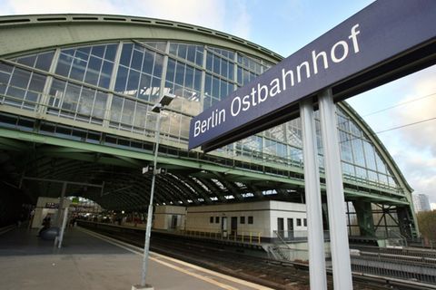 Bahnhof im Osten
