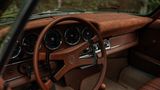 Blick auf das Instrumentenbrett des zum E-Auto umgebauten Porsche 911F aus den 80ern
