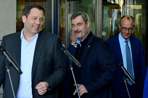 Parteichefs Klingbeil (von links), Söder und Merz