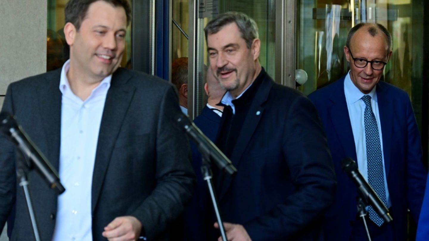 Parteichefs Klingbeil (von links), Söder und Merz