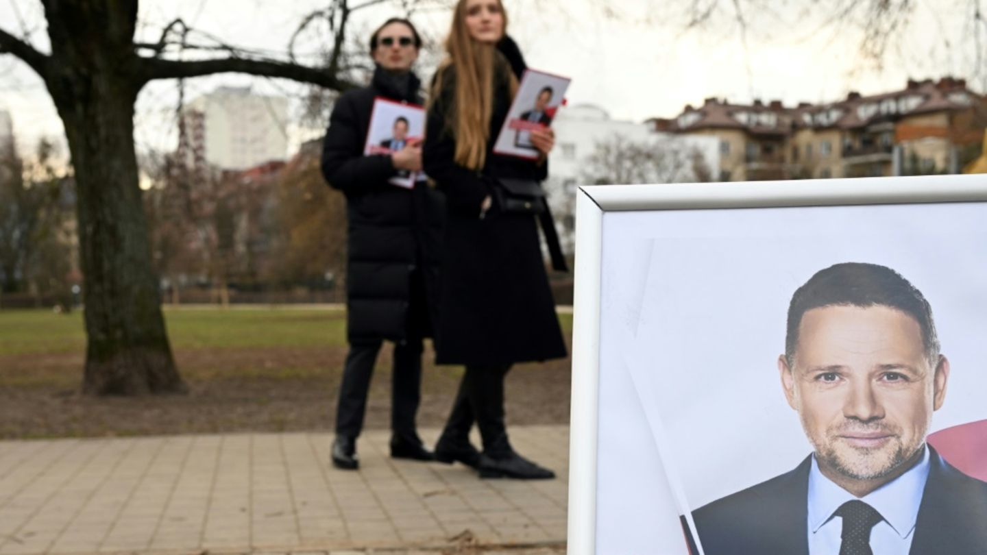 Unterstützer von Kandidat Trzaskowski