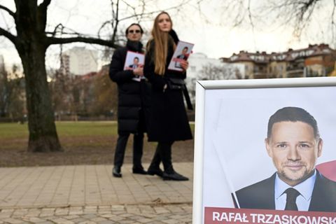 Unterstützer von Kandidat Trzaskowski