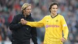 Bei den Bayern wird Hummels nicht glücklich. Im Winter der Saison 2007/08 wechselt er zunächst als Leihspieler nach Dortmund, wo im Sommer Jürgen Klopp als neuer Trainer engagiert wird. Es soll eine Erfolgsgeschichte werden