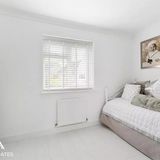 In einem der Zimmer haben sich die Besitzer sehr dezente Farben gegönnt