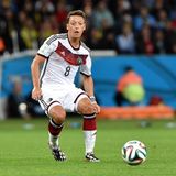Mesut Özil