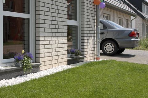 Parken Doppelhaushälfte Nachbarzufahrt