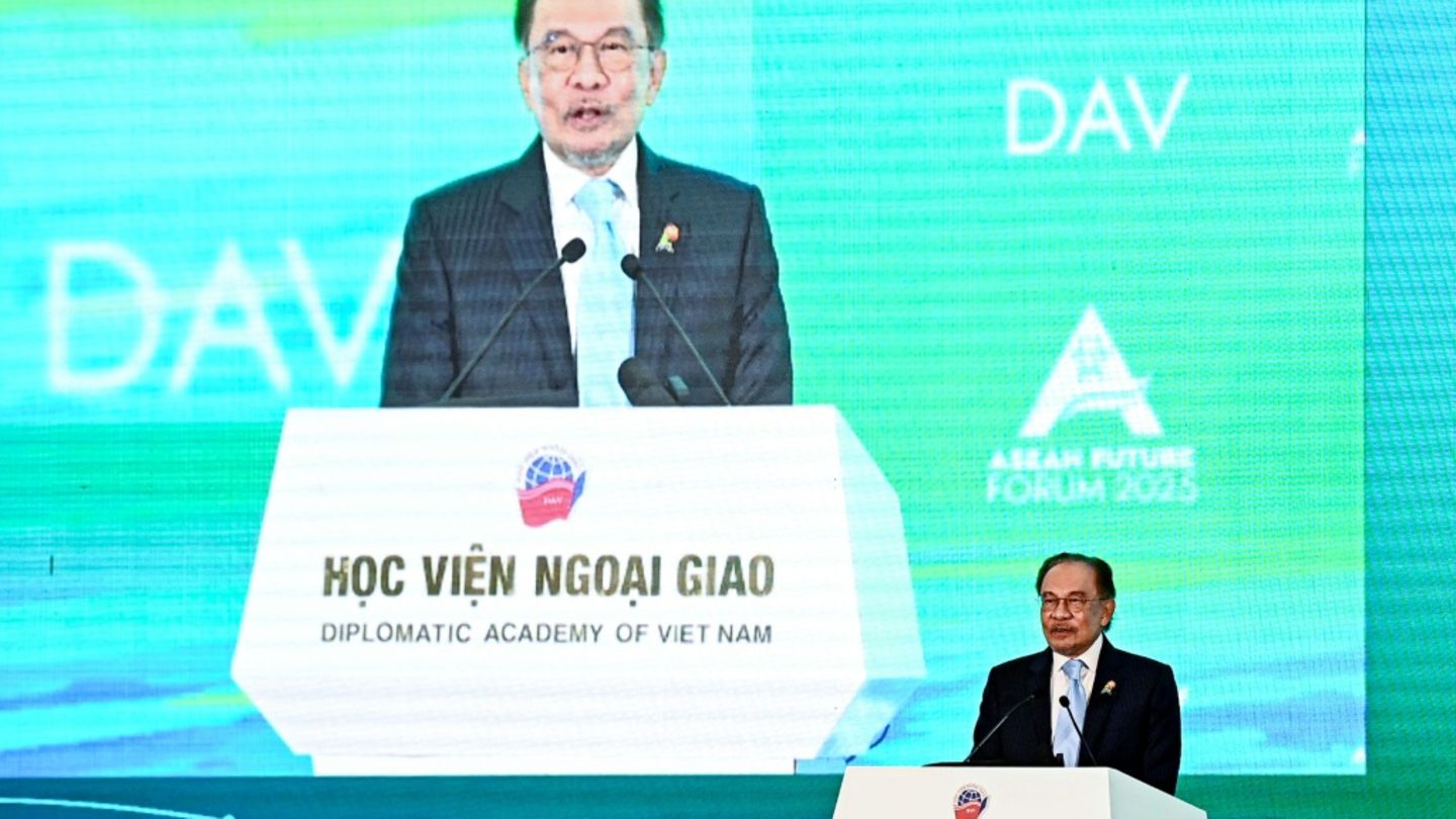Anwar Ibrahim