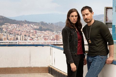 Fina Valent (Anne Schäfer) und Xavi Bonet (Clemens Schick) müssen die Geheimnisse des Barcelonaer Viertels El Carmel aufdecken
