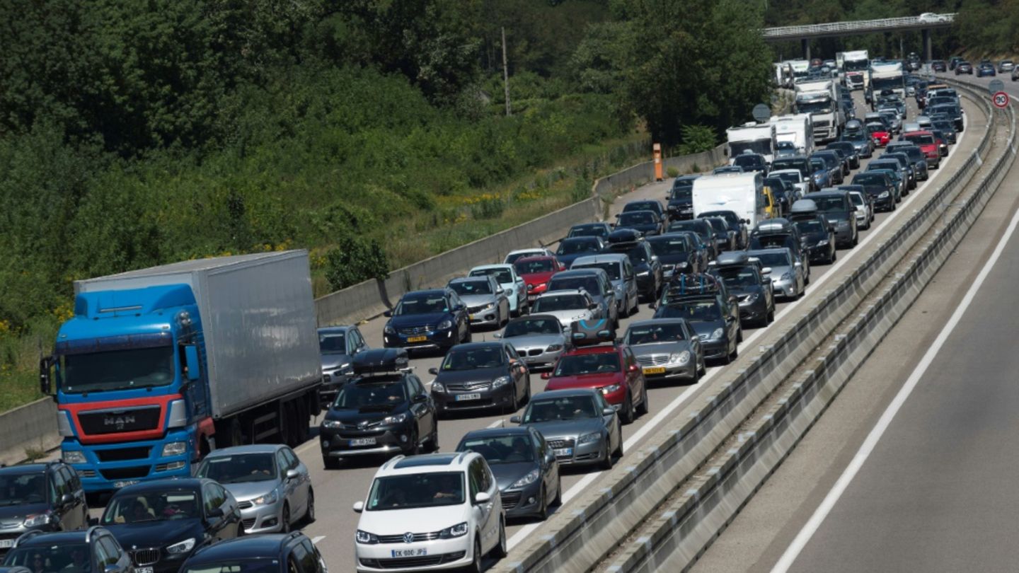 Stau auf Autobahn