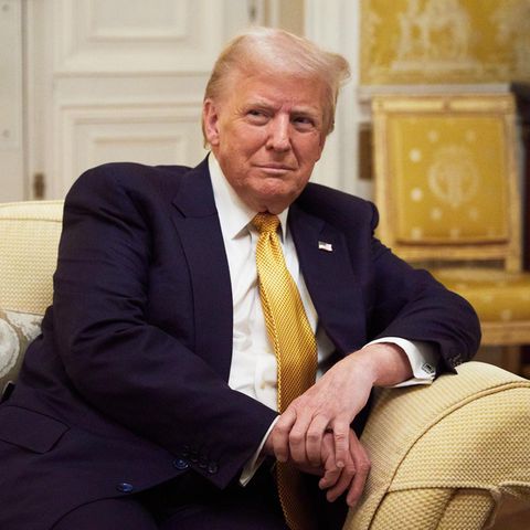 Seems to himself: US President Donald Trump