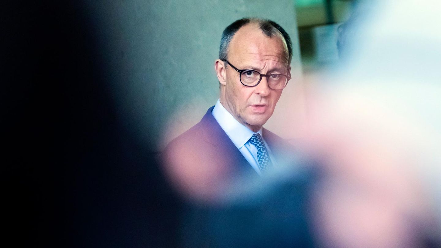 Koalitionsverhandlungen: Probleme, Probleme, überall Probleme: Wahrscheinlich nie war ein designierter Kanzler schon vor seiner Wahl so unter Druck wie Friedrich Merz Probleme, Probleme, überall Probleme: Wahrscheinlich nie war ein designierter Kanzler schon vor seiner Wahl so unter Druck wie Friedrich Merz