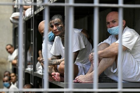 Insassen von Hochsicherheitsgefängnis in El Salvador