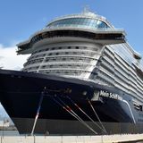 333 Meter lang und 19 Decks hoch: Die 'Mein Schiff Relax' ist mit 157.651 BRZ (Bruttoraumzahl) um einiges größer im Vergleich zur 'Mein Schiff 7' mit 112.982 BRZ