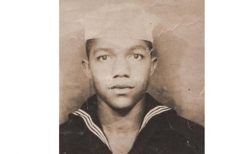 Ein altes Foto von Neil Frye, der bei Pearl Harbor getötet wurde