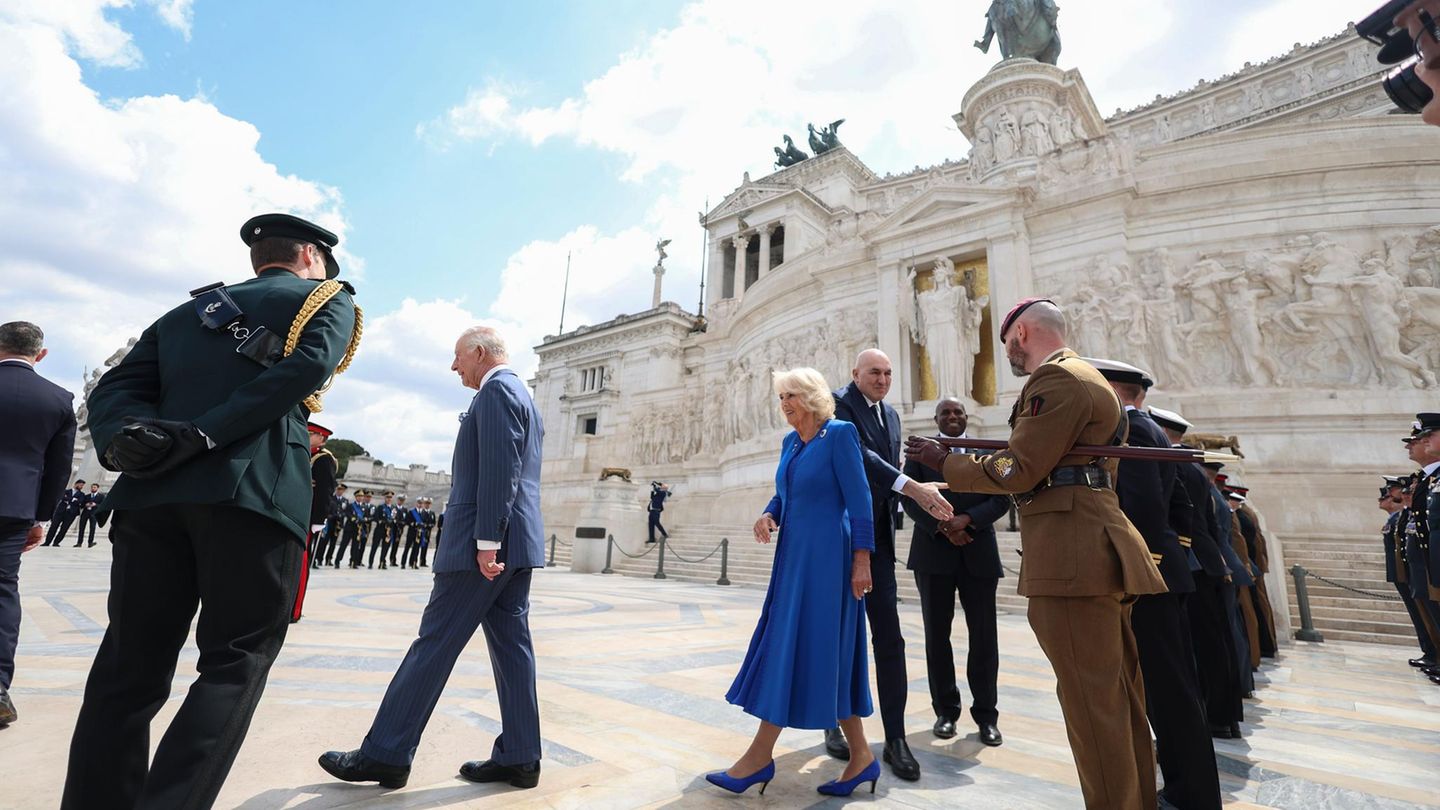 König Charles und Camilla