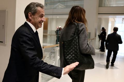 Sarkozy beim Verlassen des Gerichts