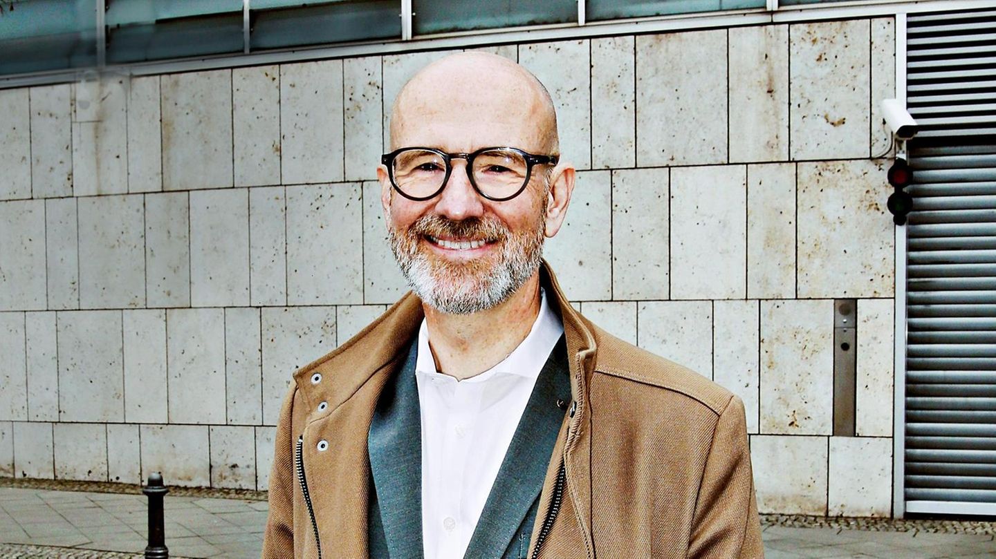 Peter Tauber: What does the former CDU general secretary do?