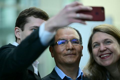 Lliuya und Anwältin Verheyen
