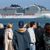 Kreuzfahrt-Schiff MSC World America