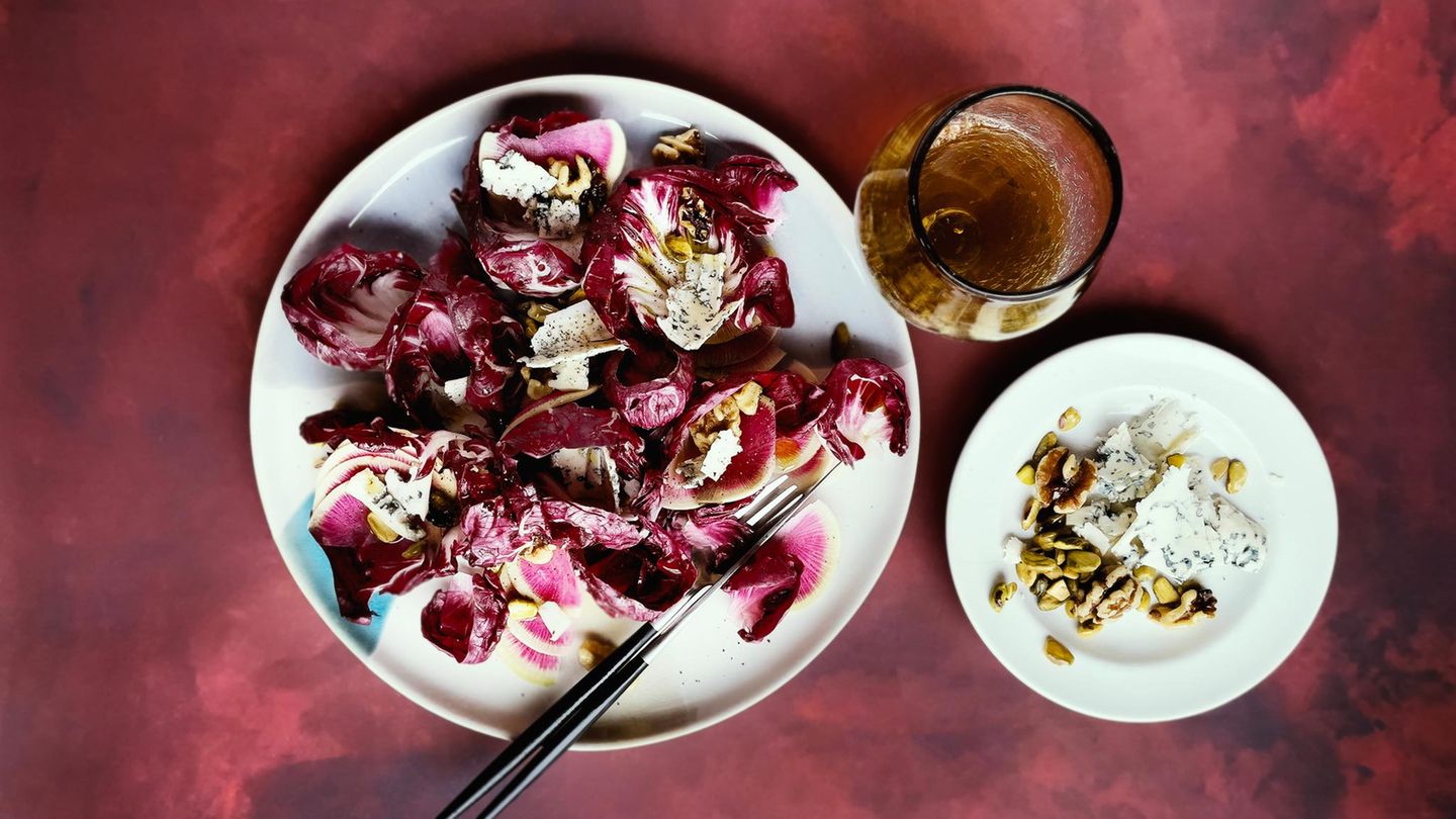Ostern-Völlerei: Rasicchio-Salat mit Bitterstoffen