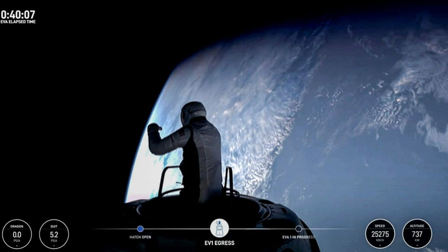 Isaacman bei seinem Weltraumspaziergang im September