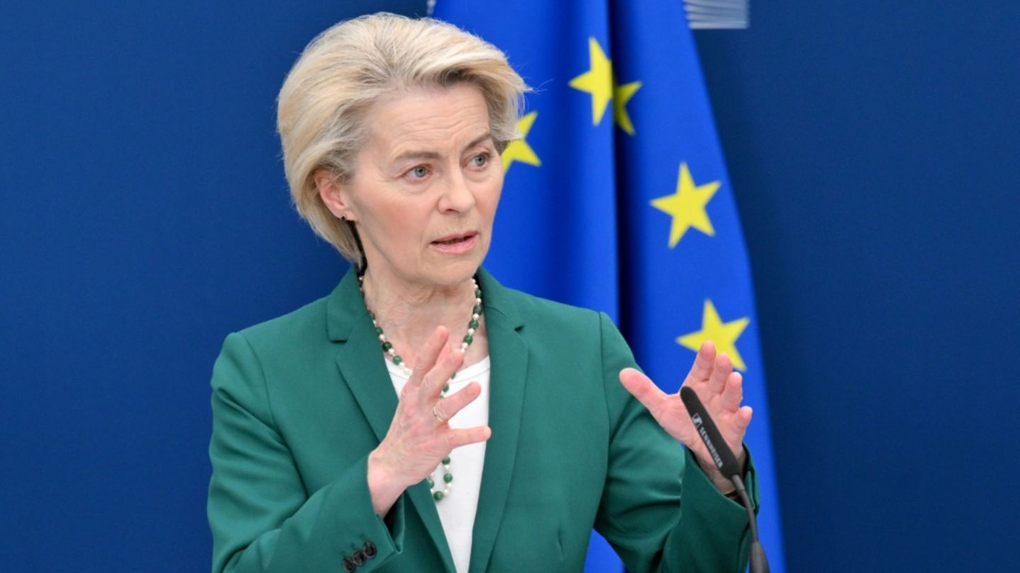 Von der Leyen am 7. April in Brüssel