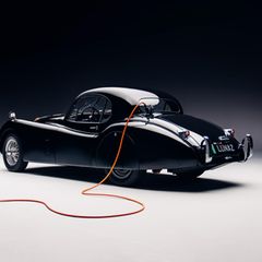 Jaguar XK120 von Lunaz zum E-Auto umgebaut