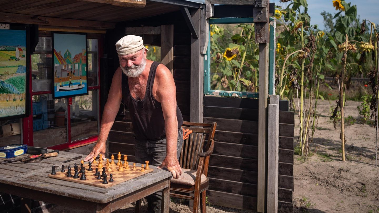 Dirk Gul beim Solitär-Schach