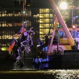 Hubschrauber Absturz New York: Bergung des Wracks bei Dunkelheit