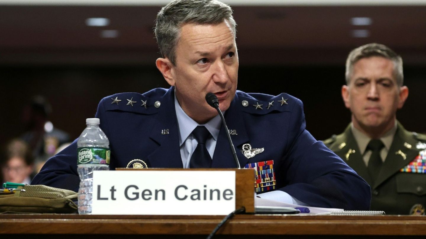 Dan Caine