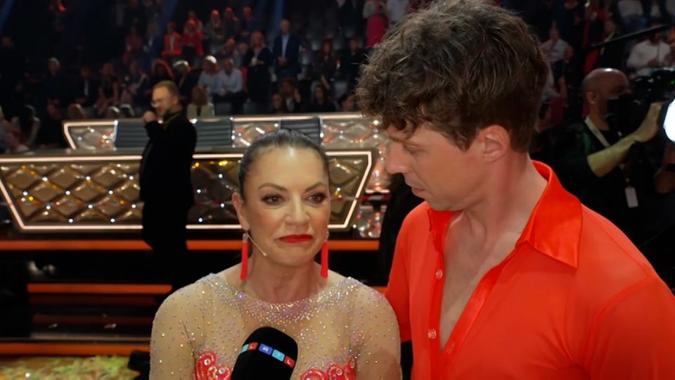 Bittere Enttäuschung: Christine Neubauer kann ihr "Let's Dance"-Aus nicht fassen