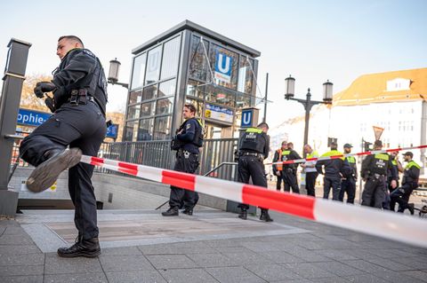 Die Messerattacke ereignete sich am U-Bahnhof Sophie-Charlotte-Platz