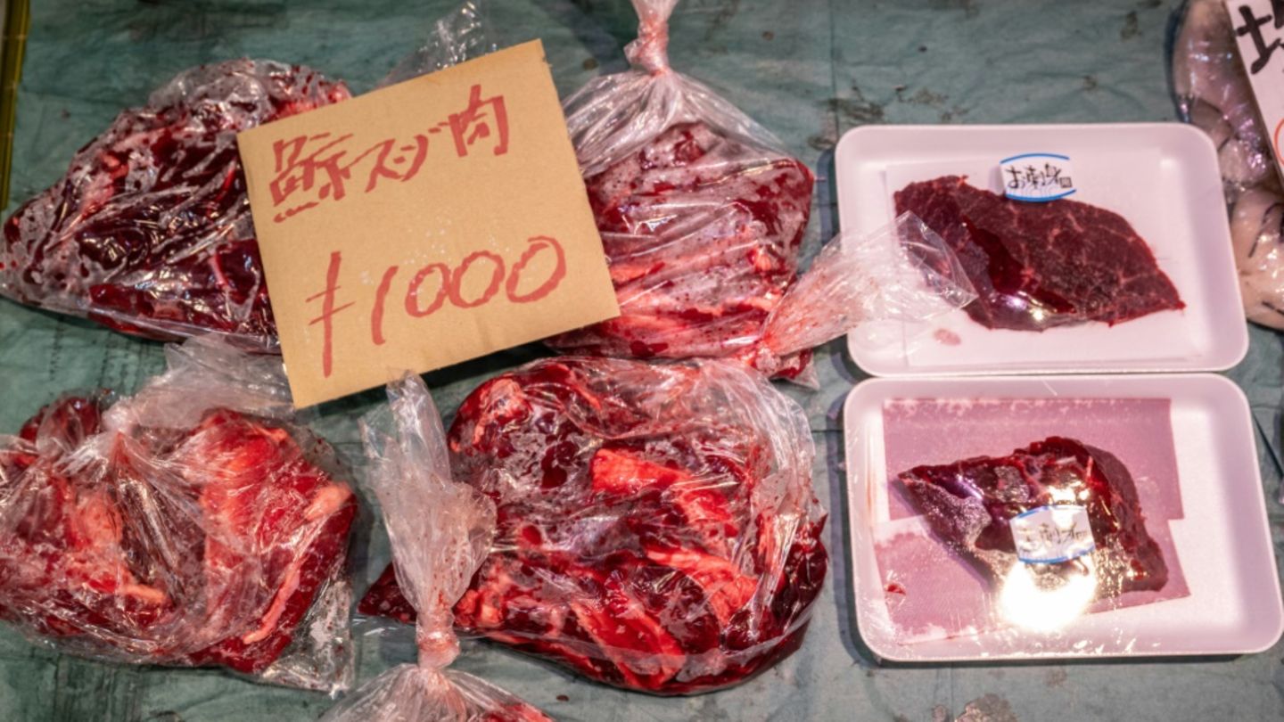 Walfleisch auf einem Markt in Japan