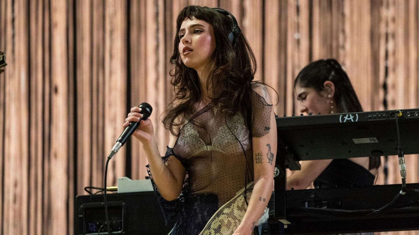Clairo