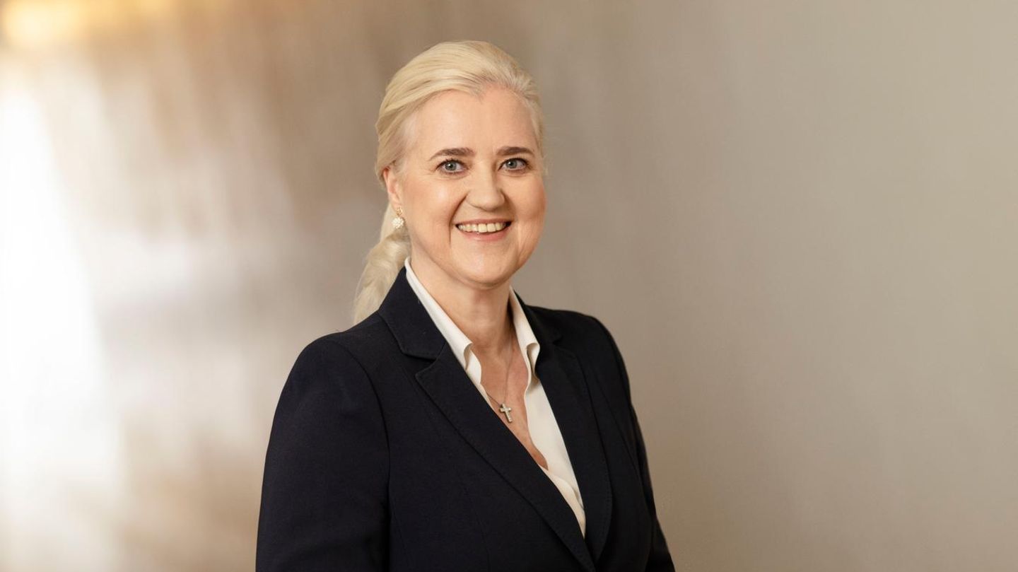 Angela Titzrath, Vorstandsvorsitzende der Hamburger Hafen und Logistik AG (HHLA)