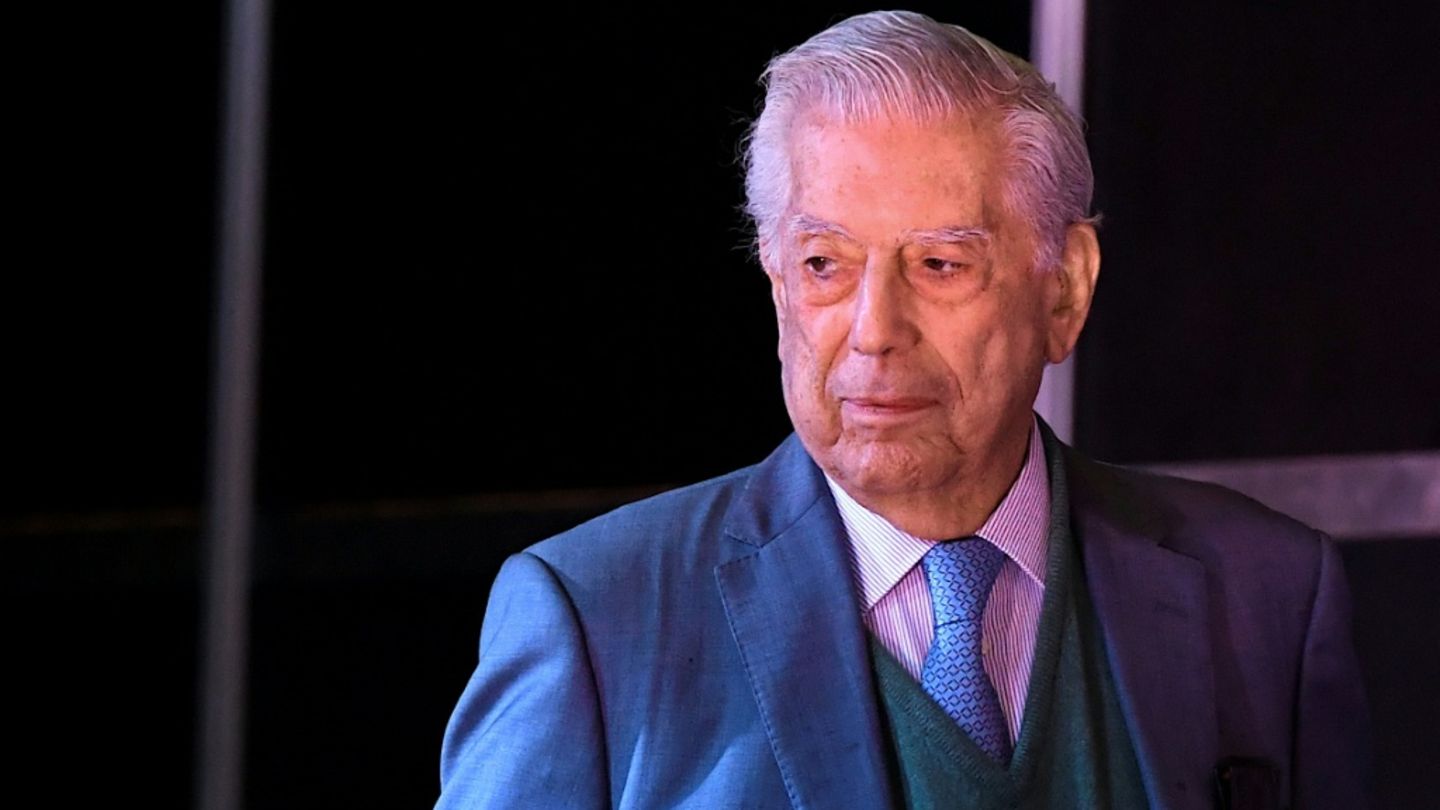 Mario Vargas Llosa im Mai 2022