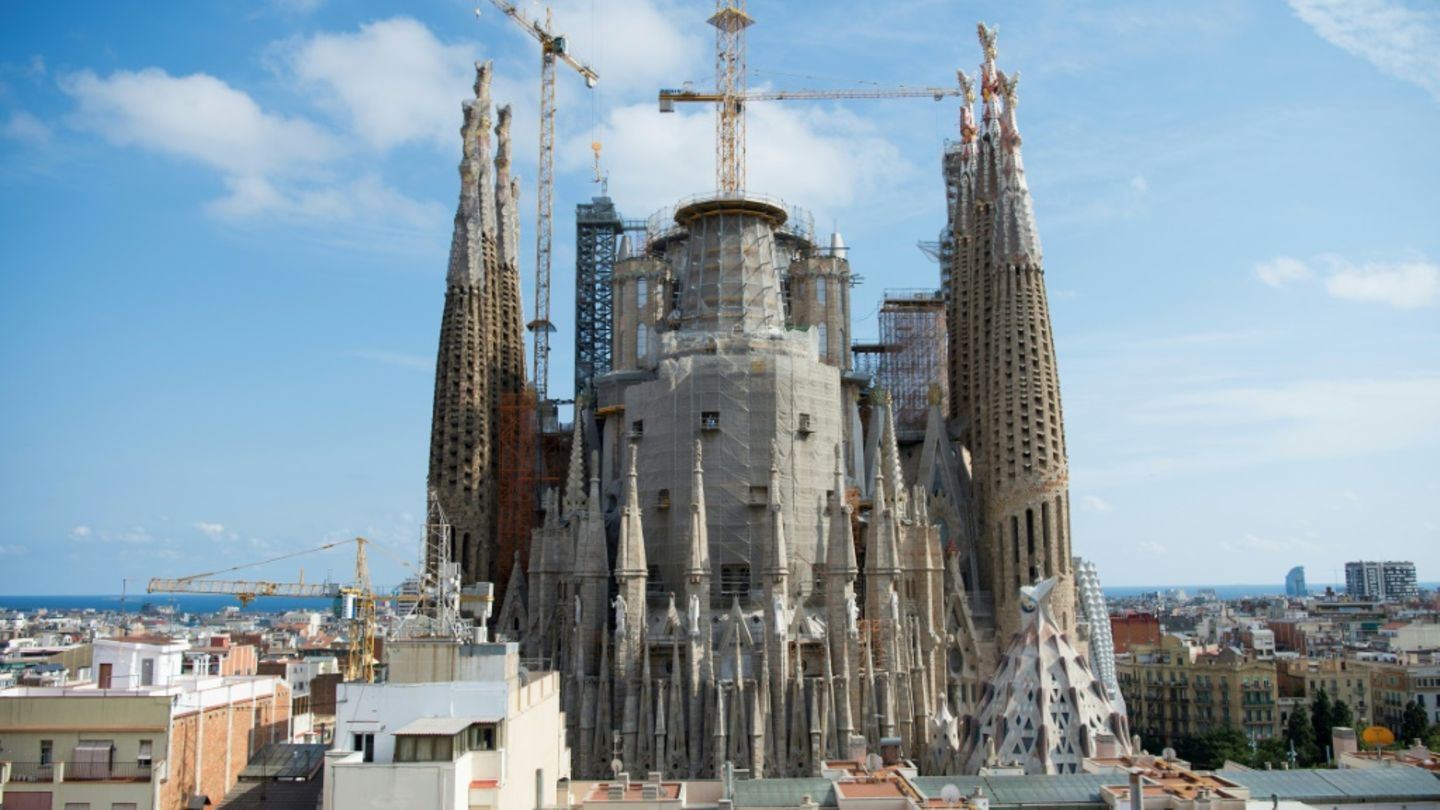 Die berühmte Basilika Sagrada Familia in Barcelona
