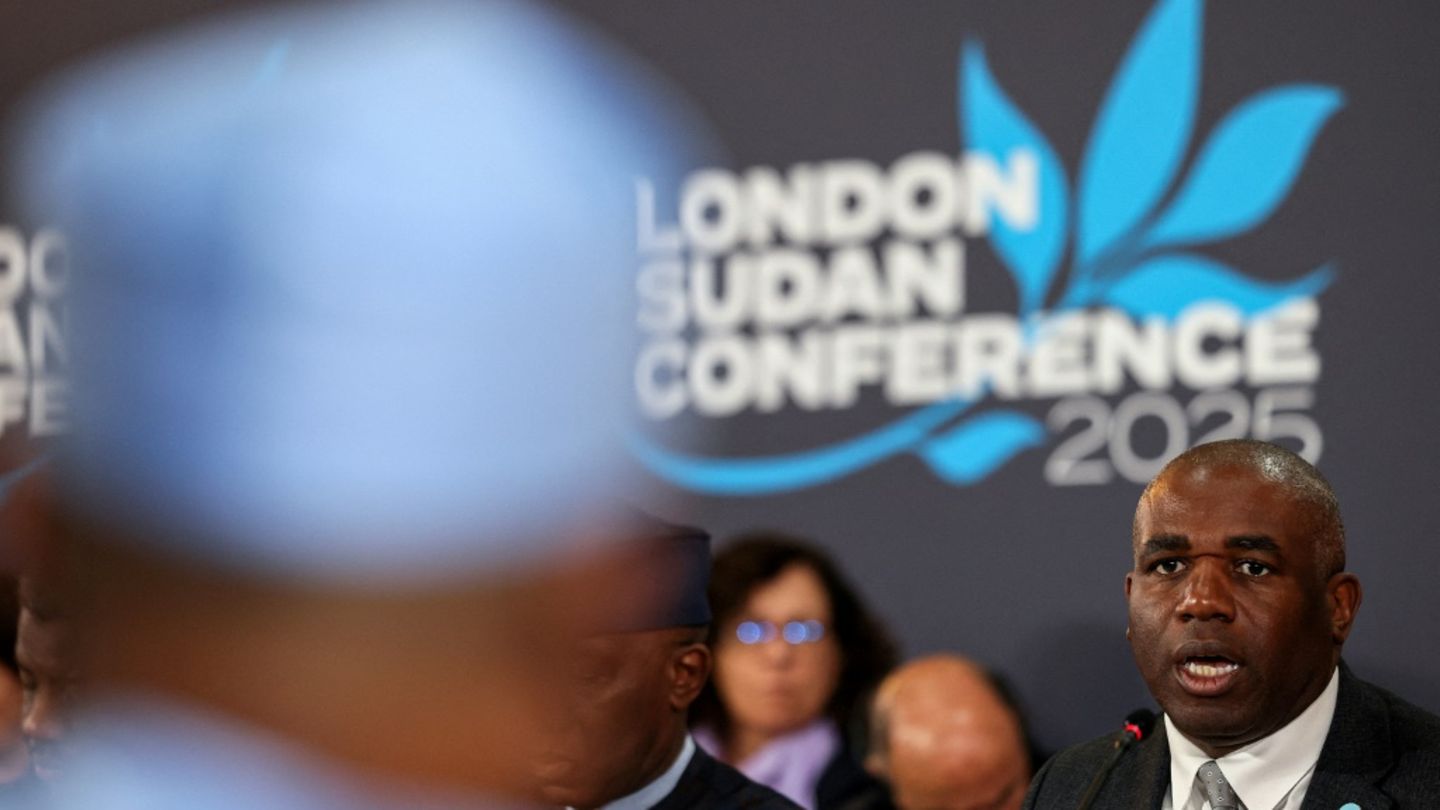 Lammy bei der Konferenz in London