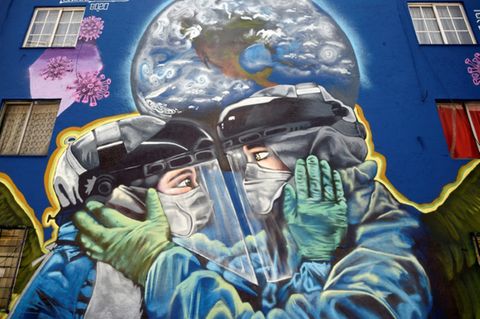 Graffiti über die Corona-Pandemie in Mexiko-Stadt