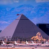 Hotels: Außenansicht Luxor Hotel Las Vegas