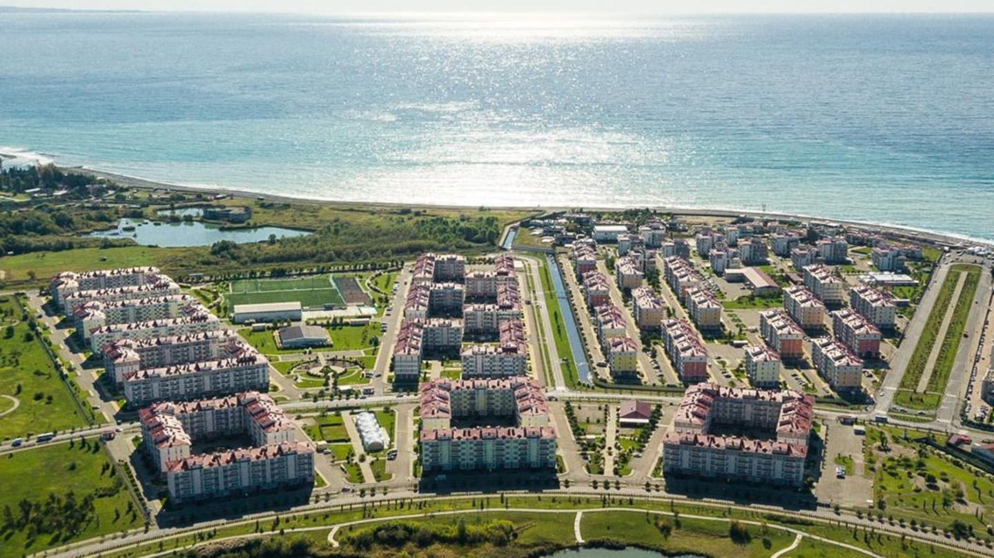 Hotels: Luftbild des Barkhatnye Sezony in Sotschi