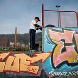 88 Jahre alter Skateboarder