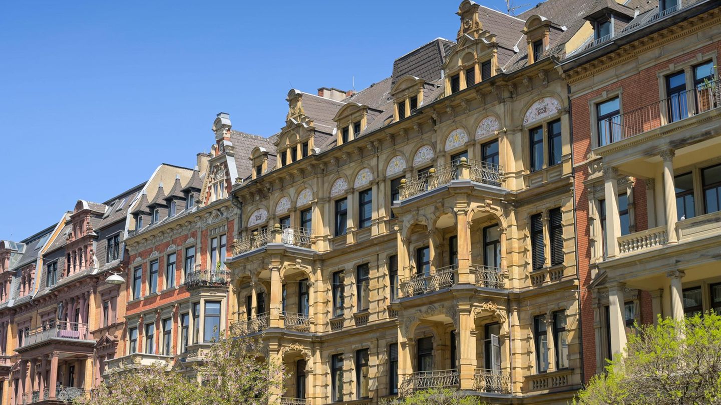 #6 Wiesbaden Wiesbadener Altstadt und Häuserfassaden