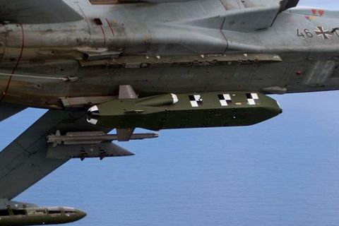 Ein Taurus an einem Tornado