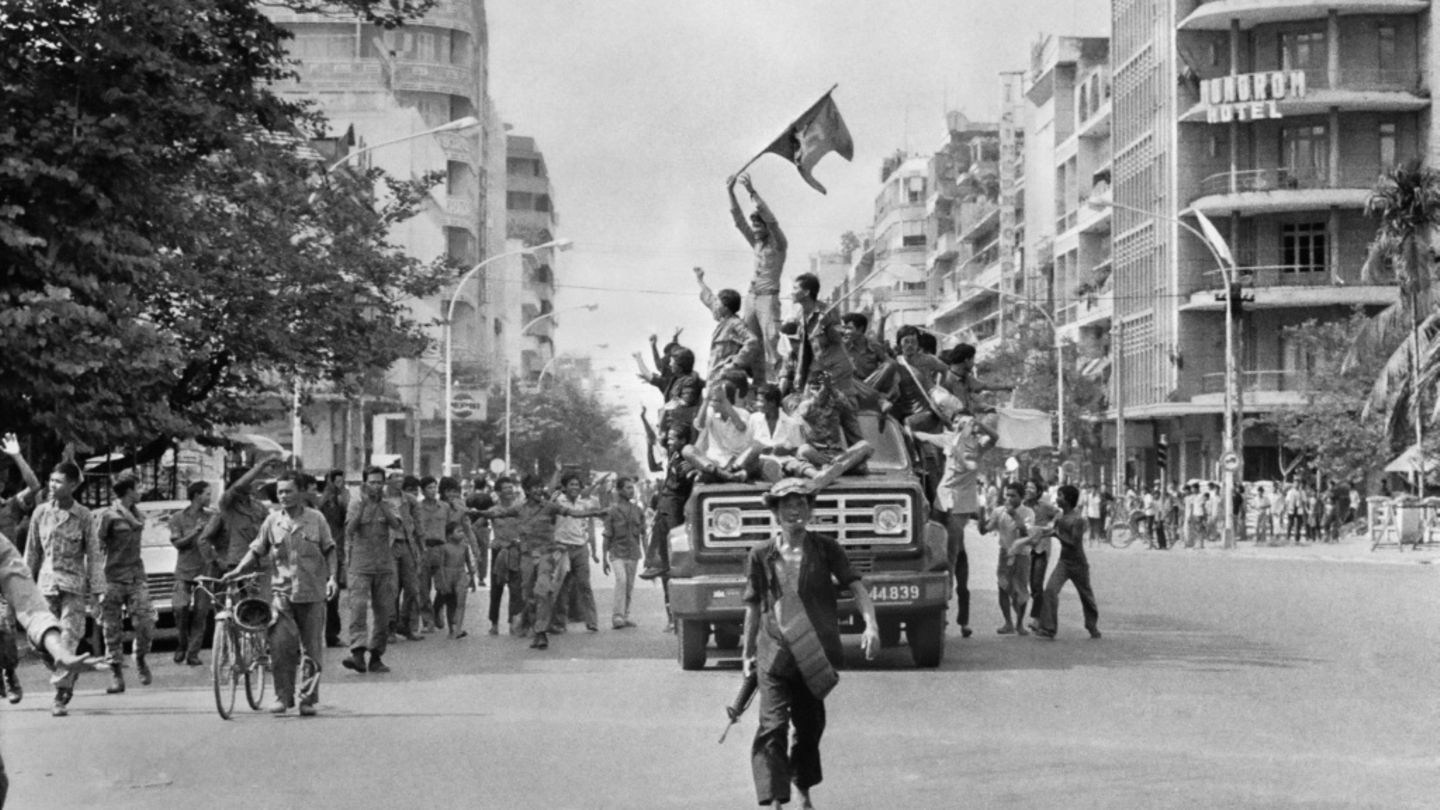 Einmarsch der Roten Khmer in Phnom Penh, 17. April 1975
