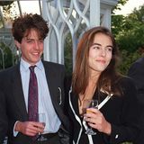 Wie jung die waren: Elizabeth Hurley mit Schauspieler Hugh Grant