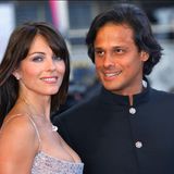 2002 kam Hurley mit deutsch-indischen Textilerben Arun Nayar zusammen