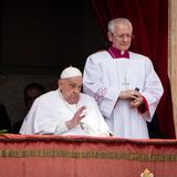 Noch am Ostersonntag sprach Papst Franziskus den Segen Urbi et Orbi. Nur wenige Stunden später starb der 88-Jährige im Vatikan. Er war zwölf Jahre und einen Monat im Amt. Für einen Pontifex eine verhältnismäßig lange Amtszeit. Im historischen Vergleich landet er aber nicht einmal in den Top 50 der längsten Pontifikate